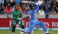 That's 3 in a row for Pandya!!